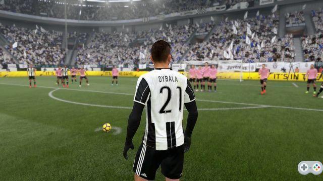 Os melhores batedores de faltas no FIFA 22