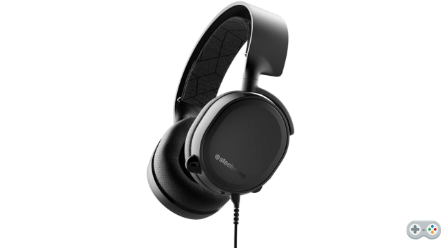 Los auriculares para juegos SteelSeries Arctis 3 están a mitad de precio en Amazon